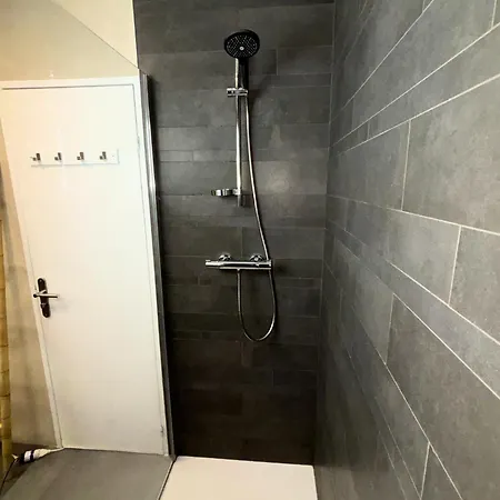 Apartment Elegant T3 Avec Piscine, Terrasse, Parking, 6 Pers *