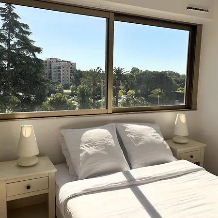 Elegant T3 Avec Piscine, Terrasse, Parking, 6 Pers Apartment Mandelieu