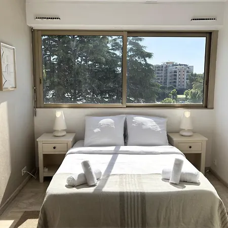 Elegant T3 Avec Piscine, Terrasse, Parking, 6 Pers