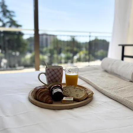 Apartment Elegant T3 Avec Piscine, Terrasse, Parking, 6 Pers Mandelieu